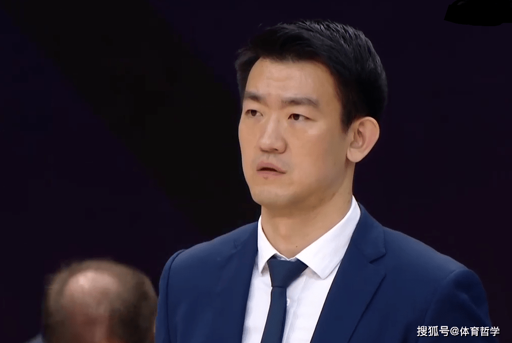 风云突变广厦男篮赛前手感冰凉,欧篮联版图或变,压力陡增,细节决定成败(广东男篮新外援兰德尔能否扭转局势) 风云突变广厦男篮赛前手感冰凉,欧篮联版图或变,压力陡增,细节决定成败(广东男篮新外援兰德尔能否扭转局势)