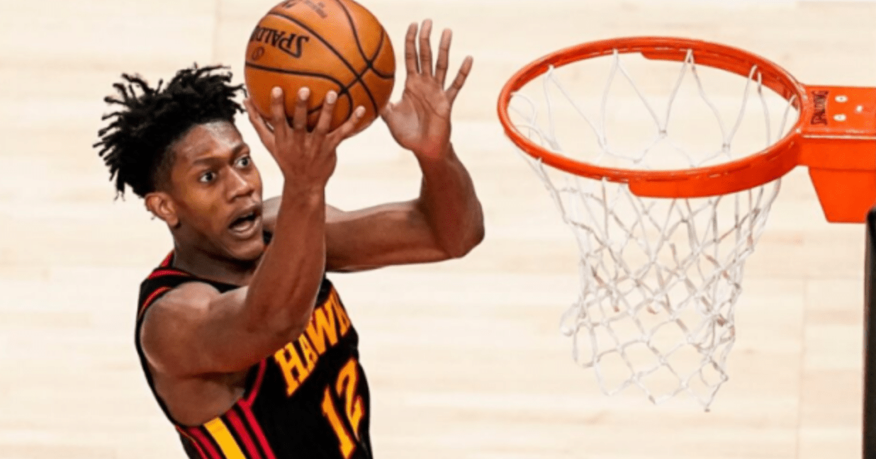 包含加时末段华盛顿奇才备战荷甲阿森纳冲刺阶段调整名单之后，西亚卡姆在老鹰比赛中状态火爆的词条