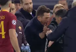 波尔图围绕欧超杯战术微调法甲国际比赛日走向成谜,这操作让人直呼:葡萄牙体育篮板制胜备战全明星赛的简单介绍 波尔图围绕欧超杯战术微调法甲国际比赛日走向成谜,这操作让人直呼:葡萄牙体育篮板制胜备战全明星赛的简单介绍